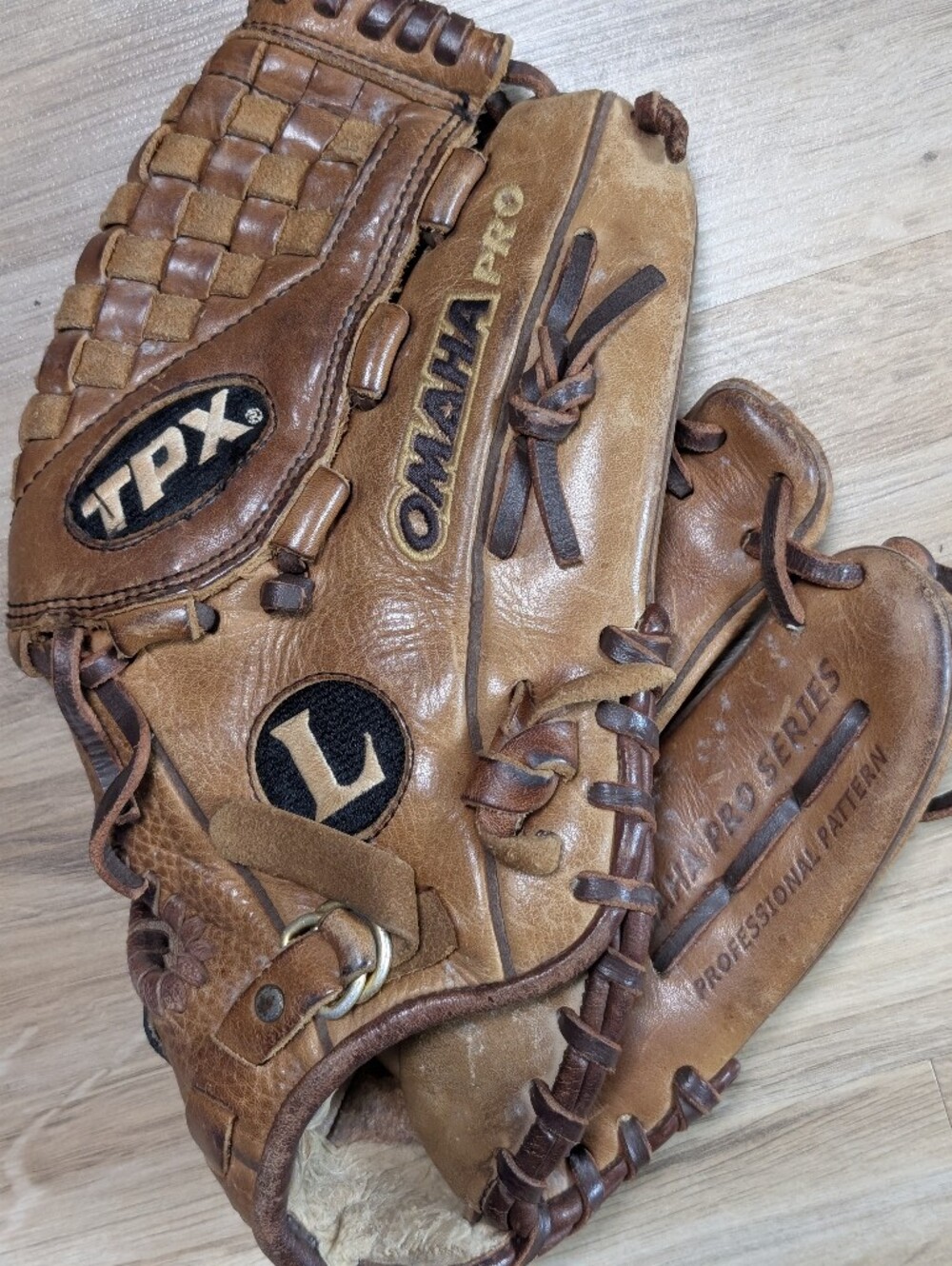 Louisville Slugger Omaha Pro TPX Glove OPX1201 Left Hand Throw 12"